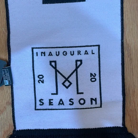 Major League Soccer Scarf Miami Black Pink 2020 Season NWT - Picture 2 of 8